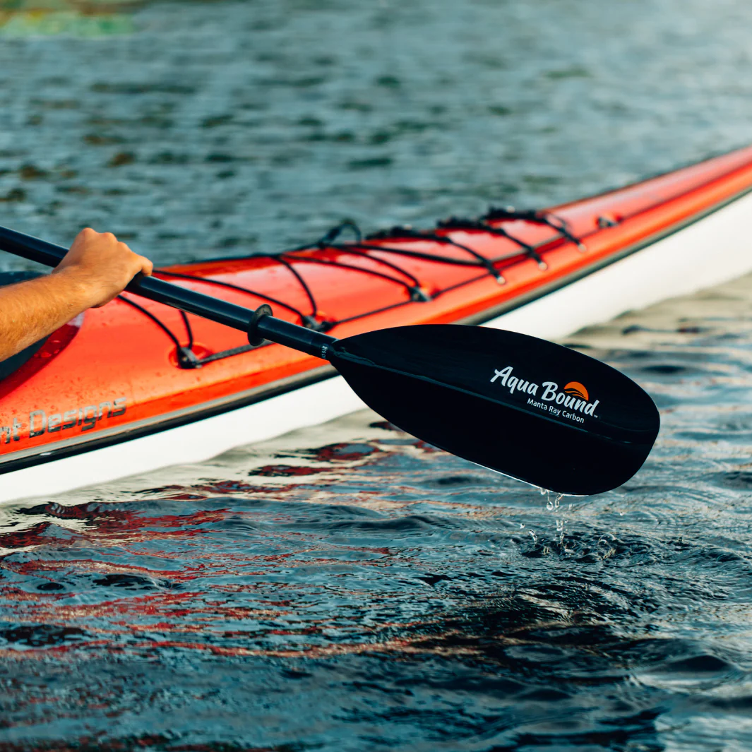 Aqua Bound Manta Ray Carbon Versa-Lok 2-Piece Kayak Paddle - Image 10