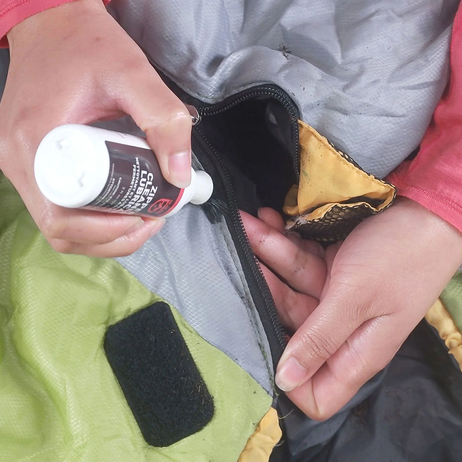 Gear Aid Zipper Cleaner and Lubricant - Image 3