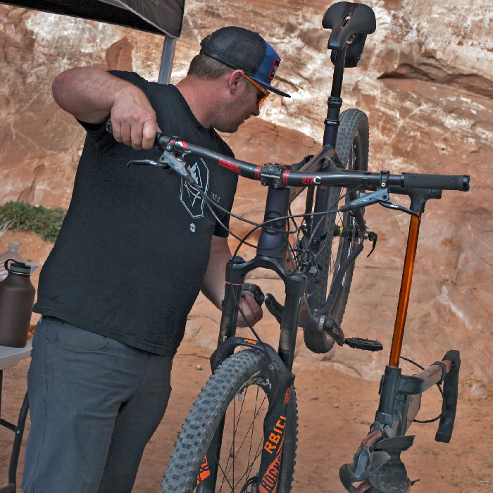 Kuat NV 2.0 2 Bike Hitch Rack - Image 12