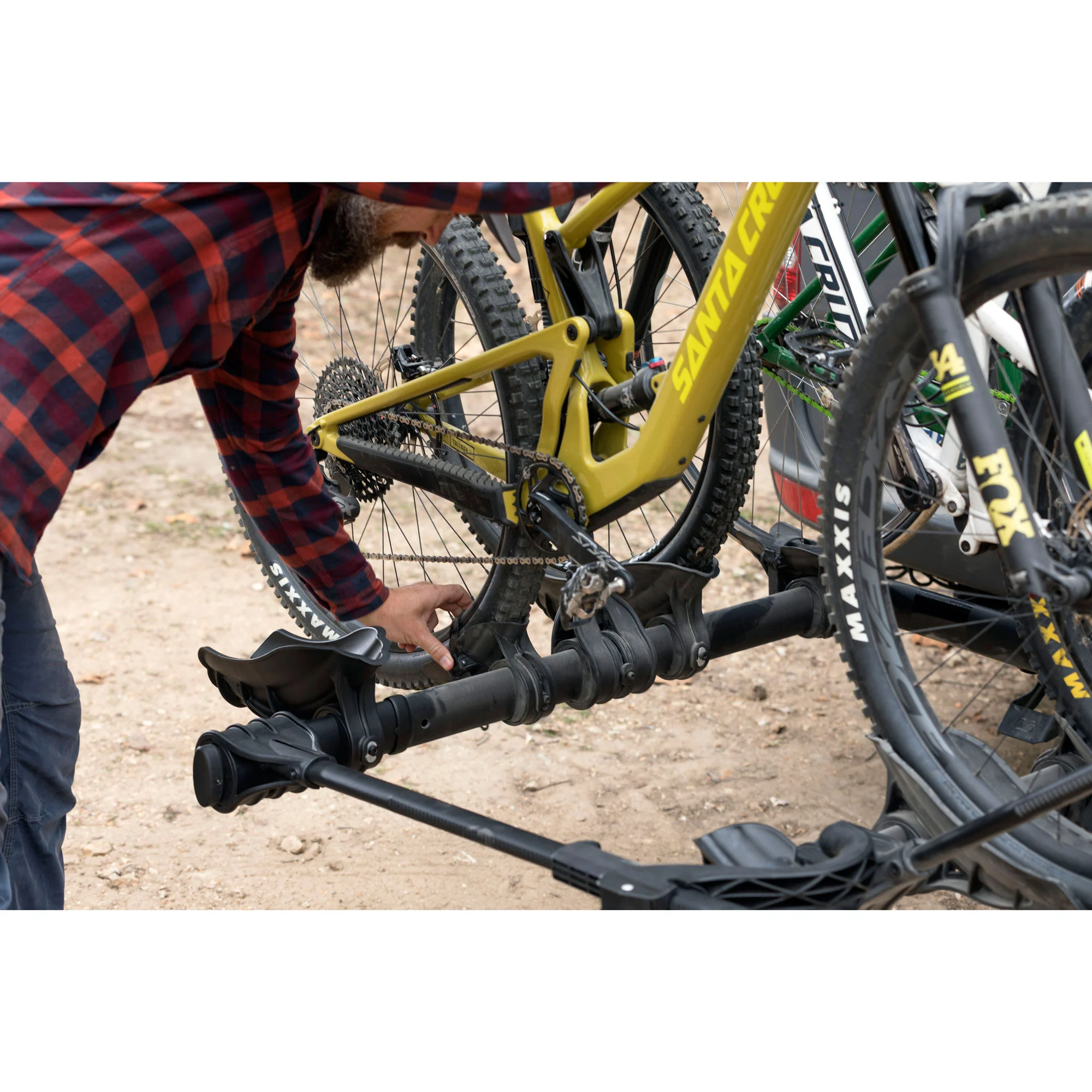 Kuat Transfer V2 2-Bike Hitch Rack - Image 8