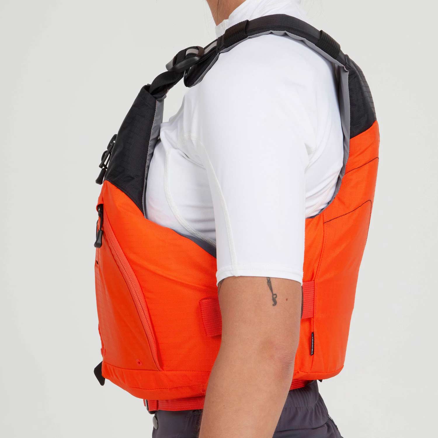 NRS Ambient Lifejacket (PFD) - Image 8