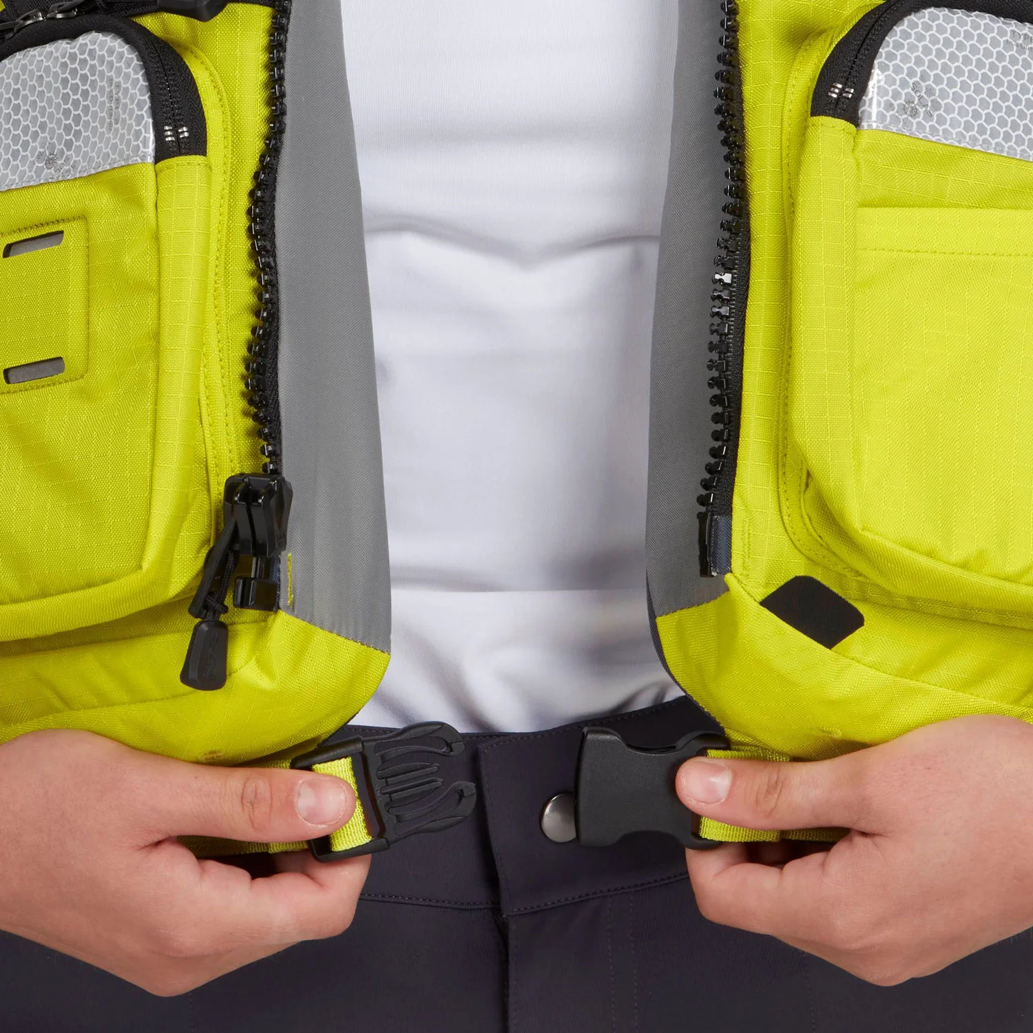 NRS Odyssey Lifejacket (PFD) - Image 17