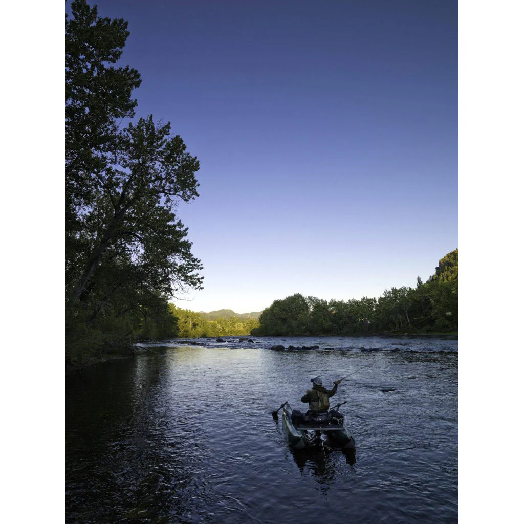 Outcast PAC 1000FS Pontoon Boat - Image 8