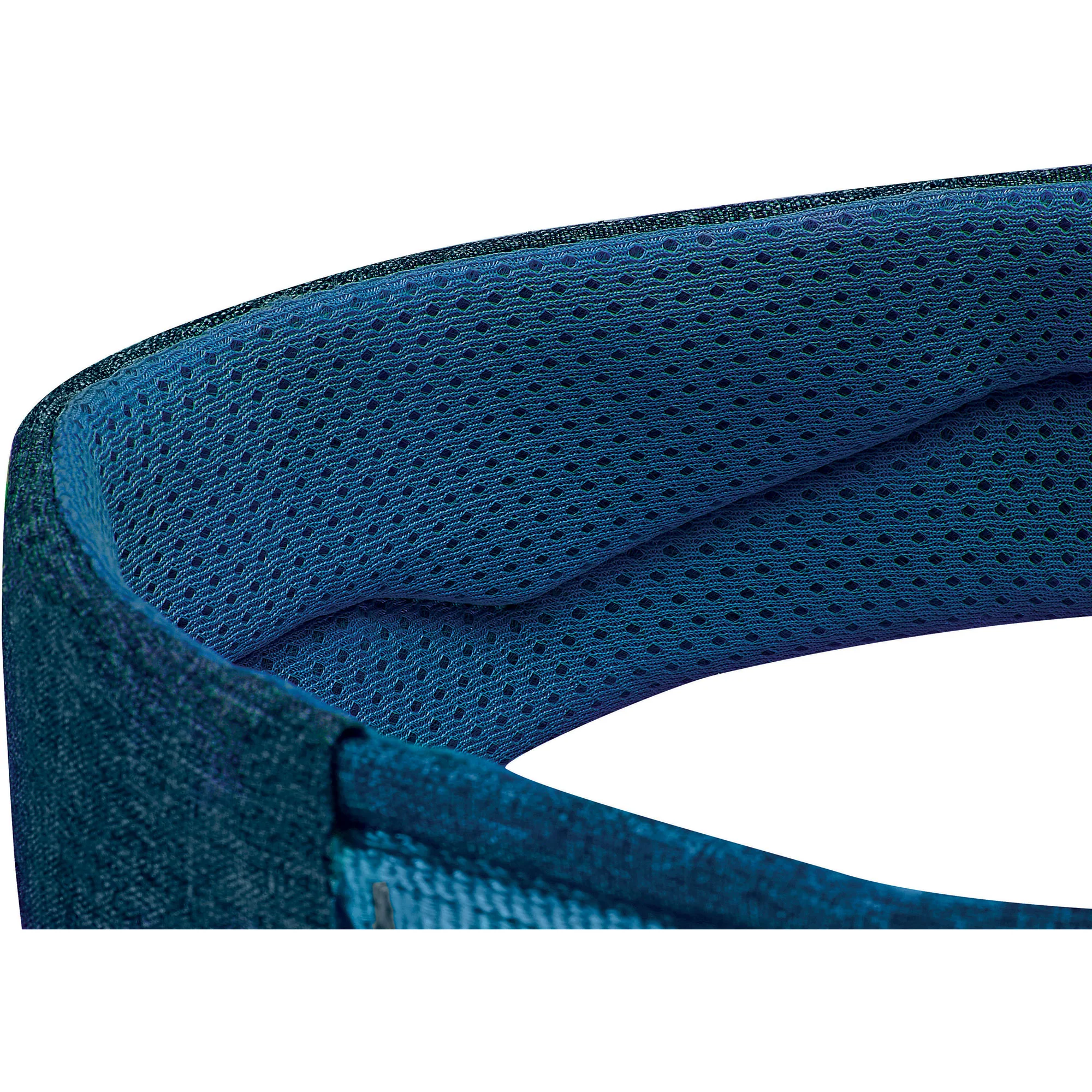 Petzl Adjama Rock Climbing Harness - Image 4