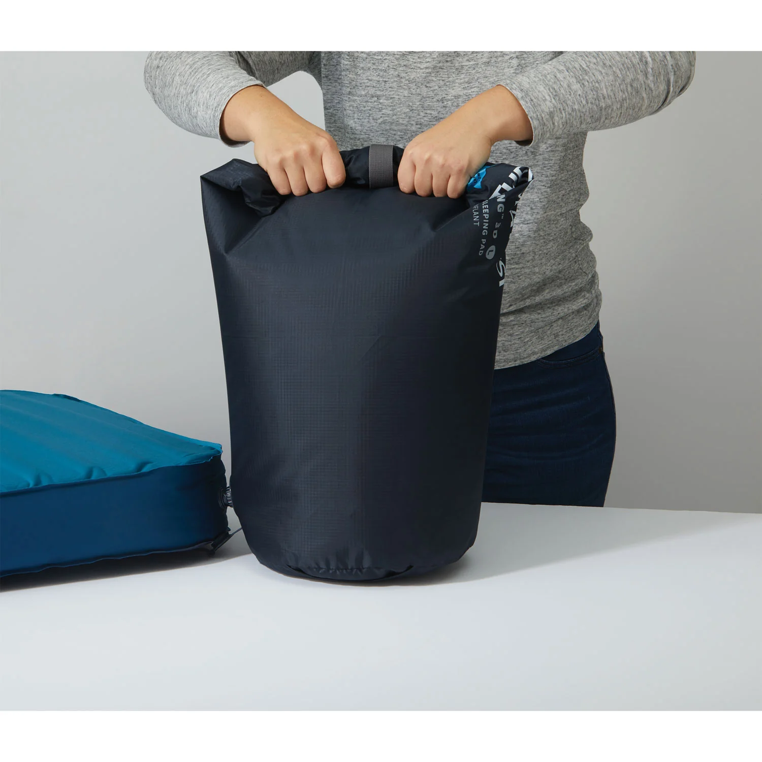 Therm-A-Rest MondoKing 3D Sleeping Pad - Image 7