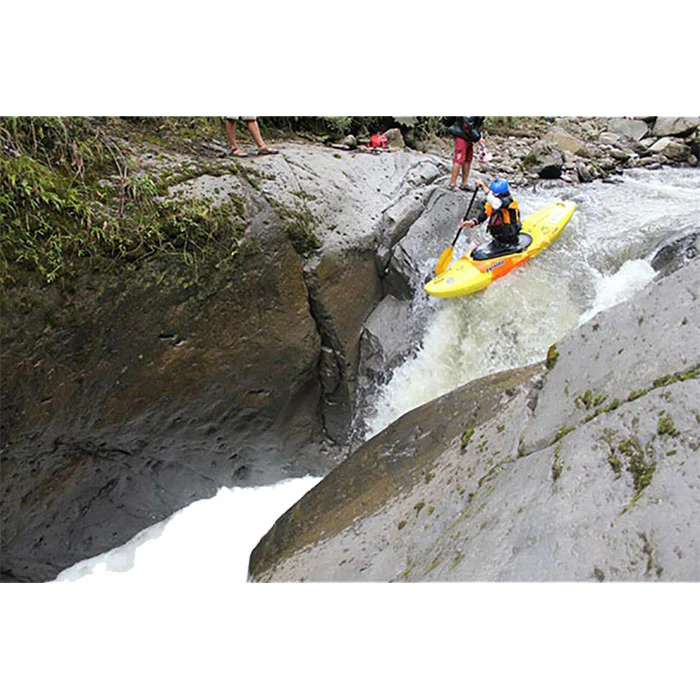 Werner Bandit Adjustable Fiberglass Canoe Paddle - Image 5