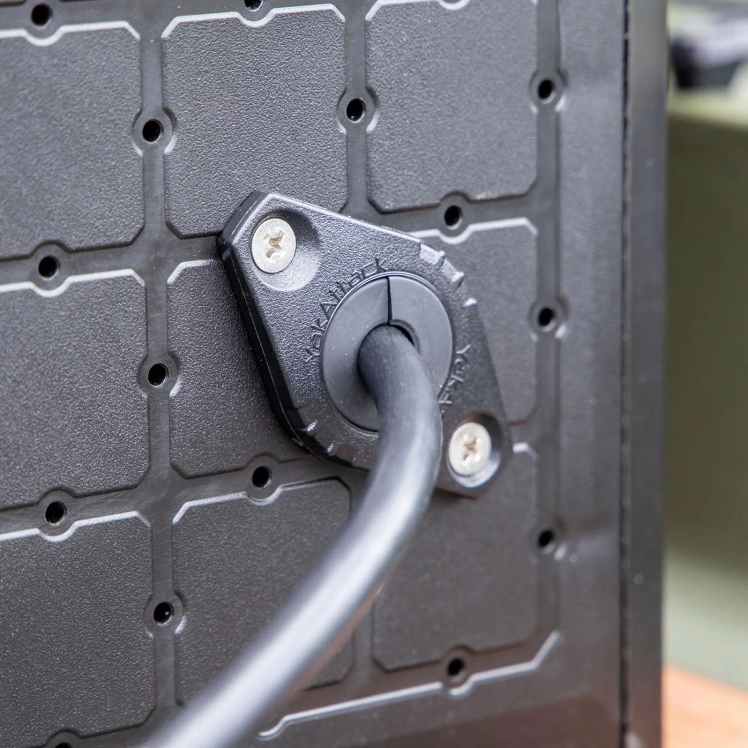 YakAttack GridLoc Through Hull Wiring Kit - Image 4