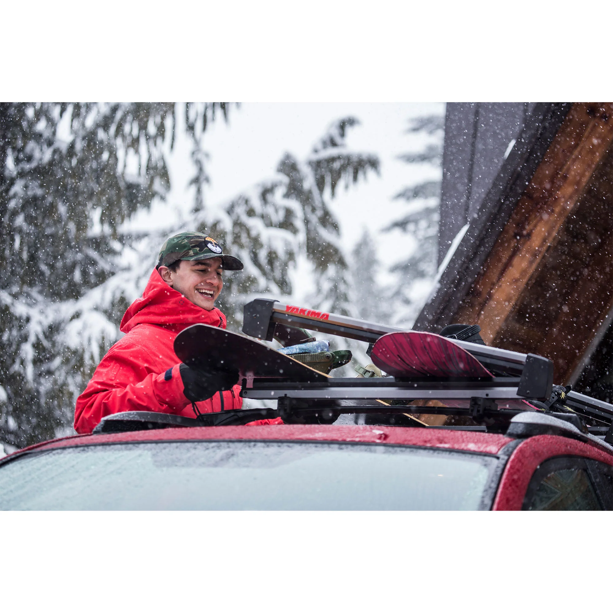 Reboxed Yakima FreshTrack 6 Ski and Snowboard Carrier - Image 9