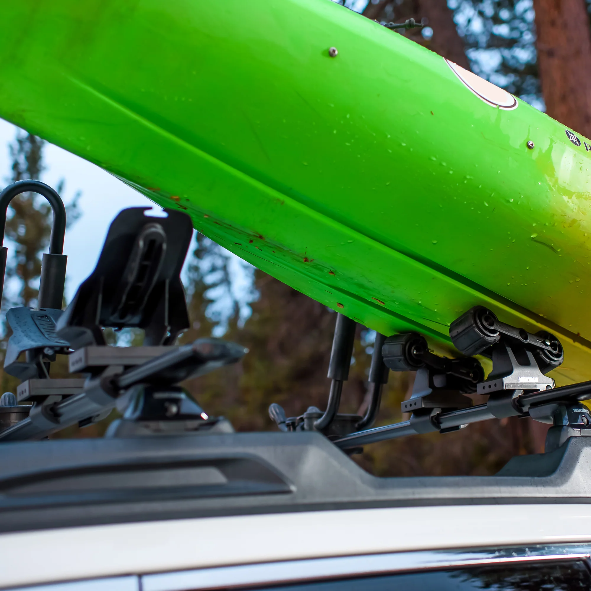 Yakima HandRoll Kayak Roof Rack - Image 9